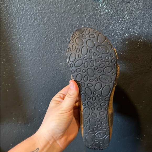 Taos Brown Comfort Sandals with Adjustable Straps - Picture 8 of 8